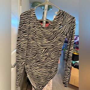 H&M Black and White Zebra Pattern Long Sleeve Top